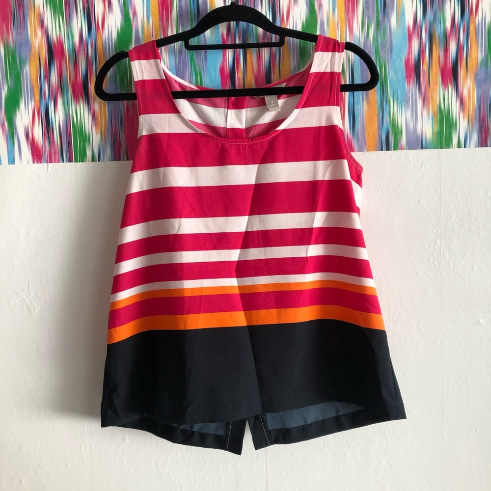 🦋 3/$15 Banana Republic striped tank